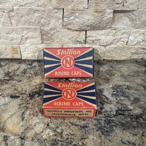 Vintage Stallion Round Caps Box Some Actual Caps Intact Original NOS